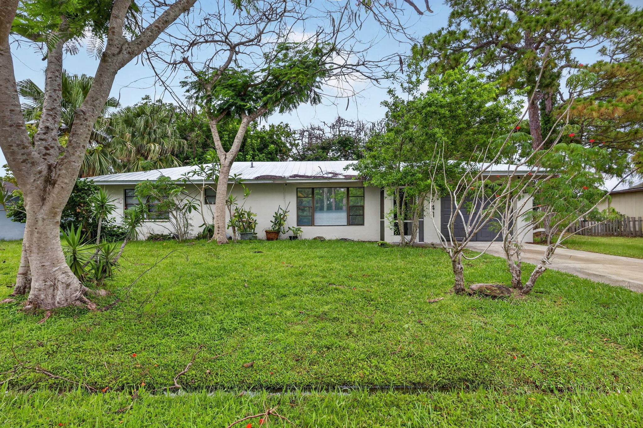 941 SE Atlantus Avenue, Port St. Lucie, FL 34983, Port St Lucie