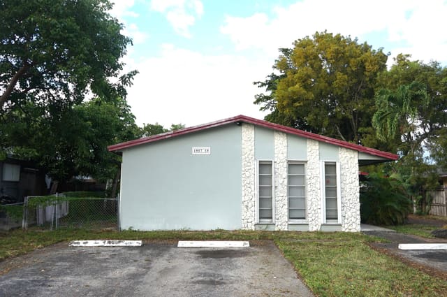1957 Liberty Street 1, Hollywood, FL 33020