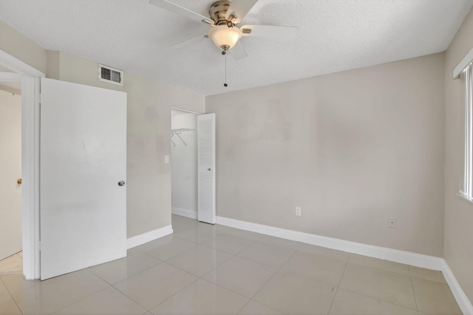 2445 SW 18th Terrace 922, Fort Lauderdale, FL 33315 photo 17