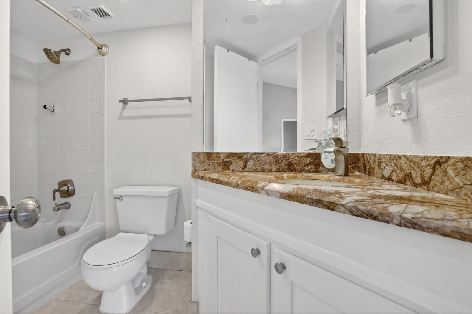 2445 SW 18th Terrace 922, Fort Lauderdale, FL 33315 photo 19