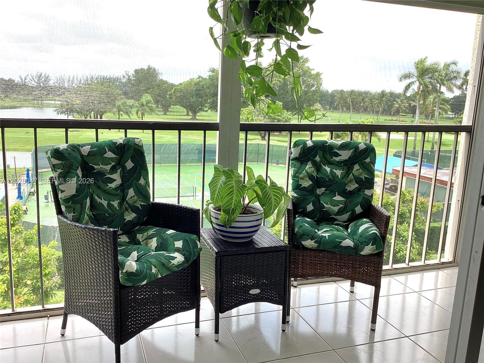 8900 Washington Boulevard 415, Pembroke Pines, FL 33025, Pembroke Pines