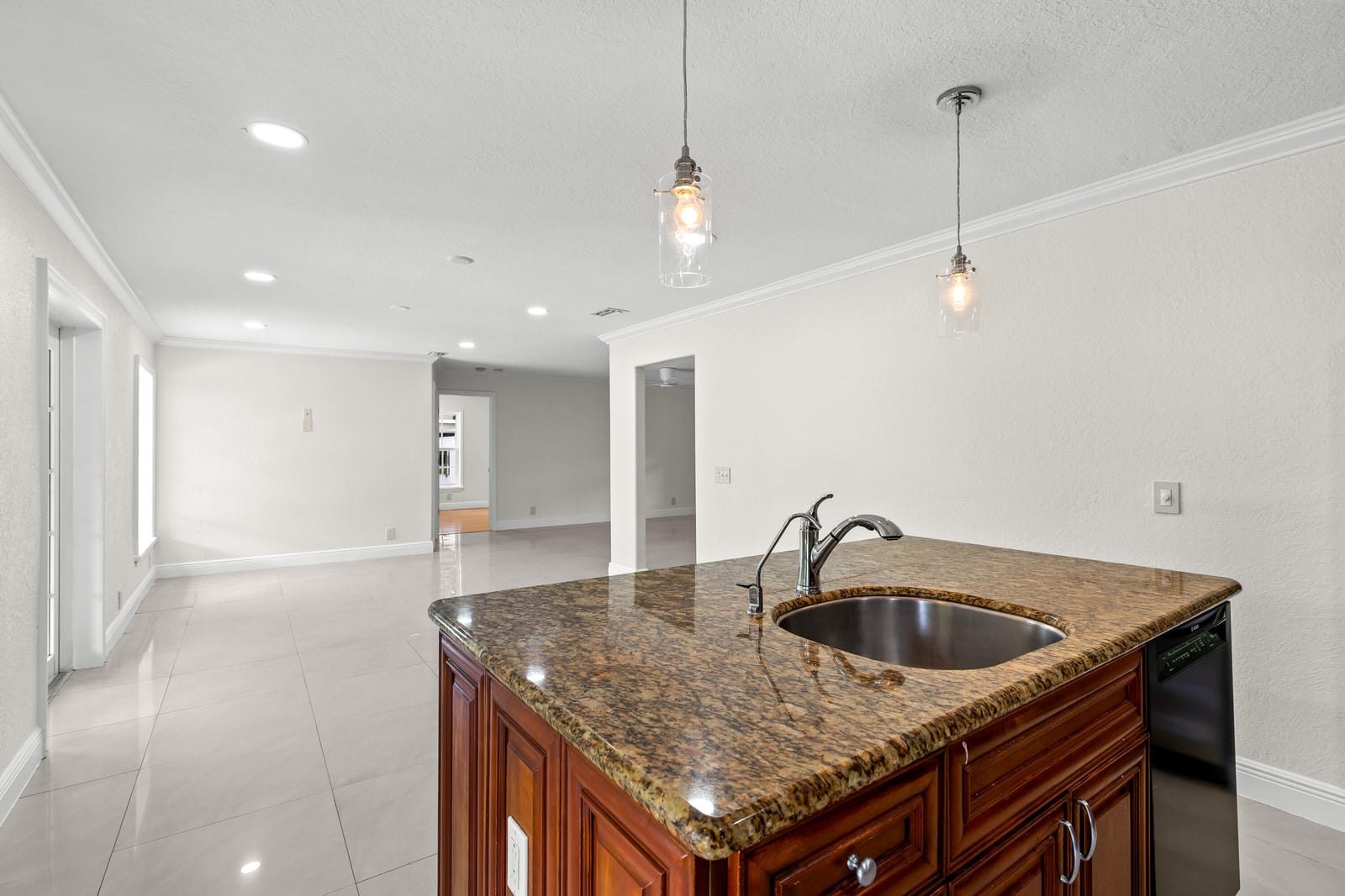 4610 Pinetree Drive, Delray Beach, FL 33445 photo 12