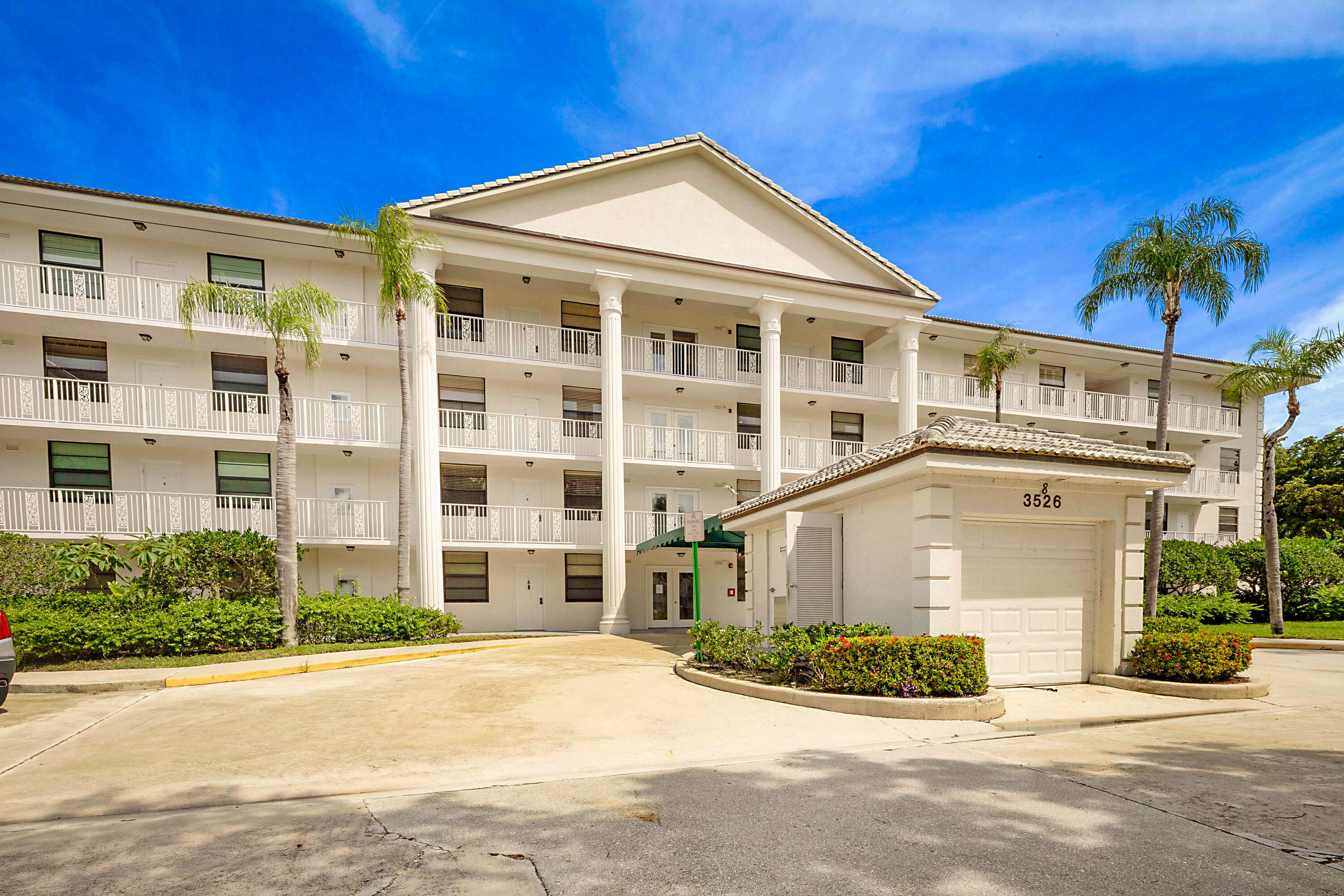 3526 Whitehall Drive 302, West Palm Beach, FL 33401, West Palm Beach