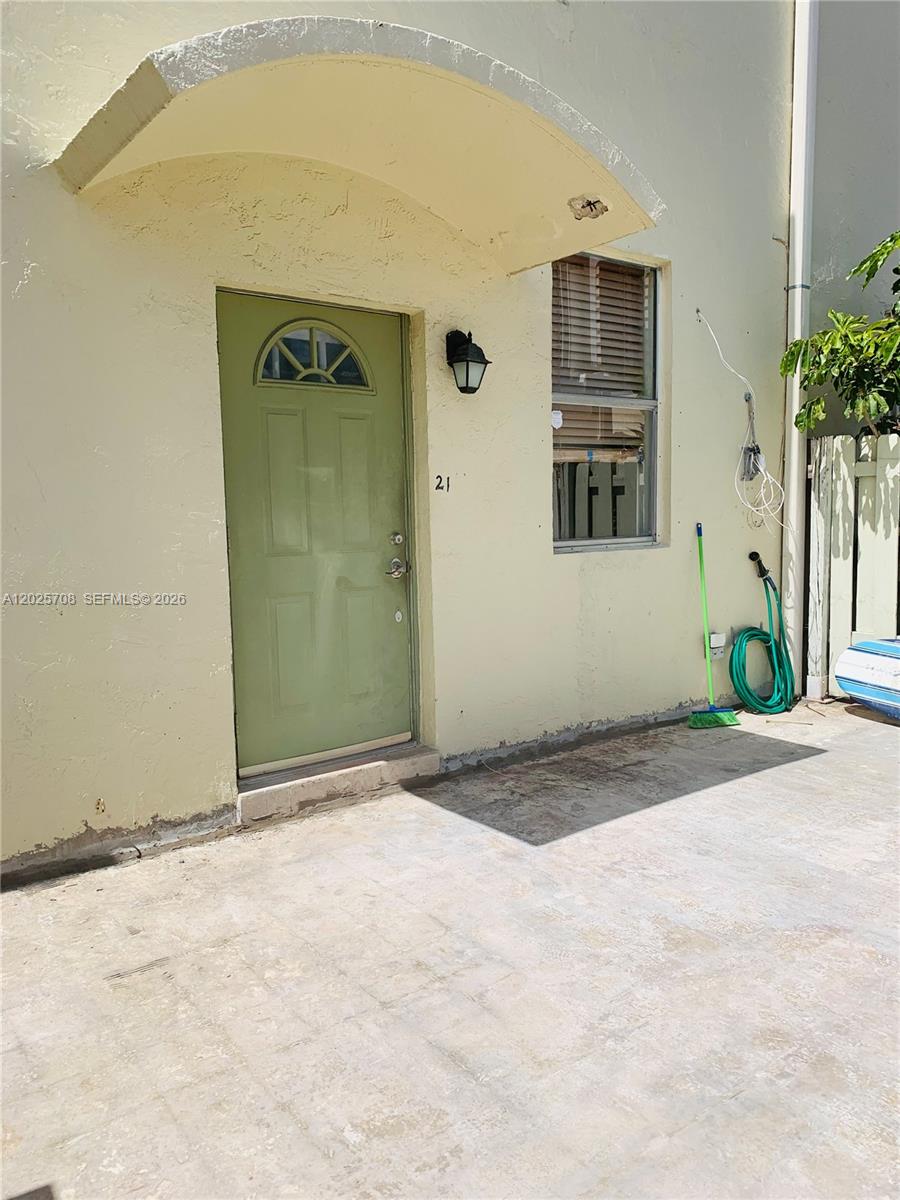 1651 NE 115th Street 21C, Miami, FL 33181, Miami