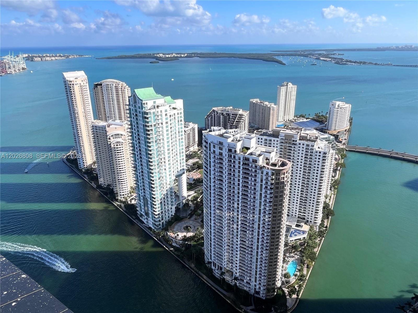 300 Biscayne Boulevard Way 2509W, Miami, FL 33131, Miami