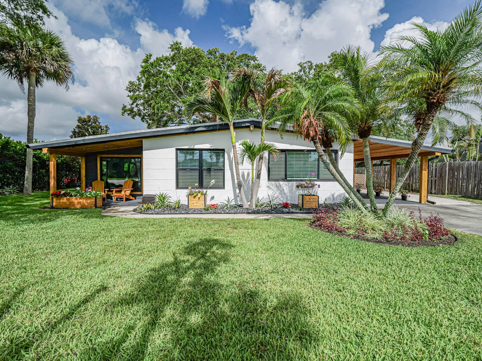 1611 4th Avenue, Vero Beach, FL 32960 photo 2