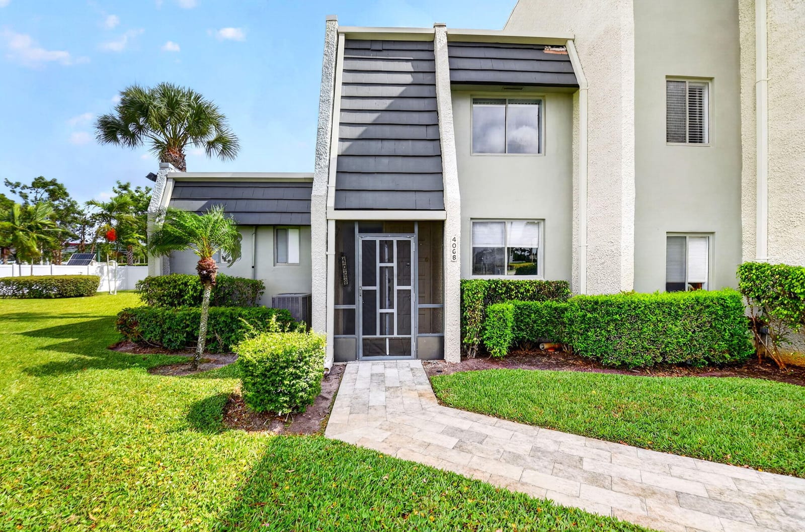 4068 Tivoli Court, Greenacres, FL 33467 photo 2