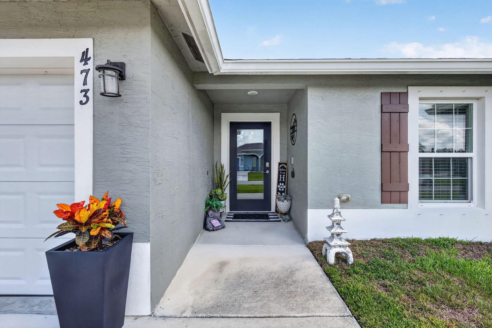 473 SE Streamlet Avenue — photo 3
