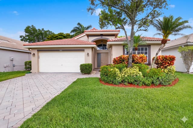 5891 Royal Isles Boulevard, Boynton Beach, FL 33437