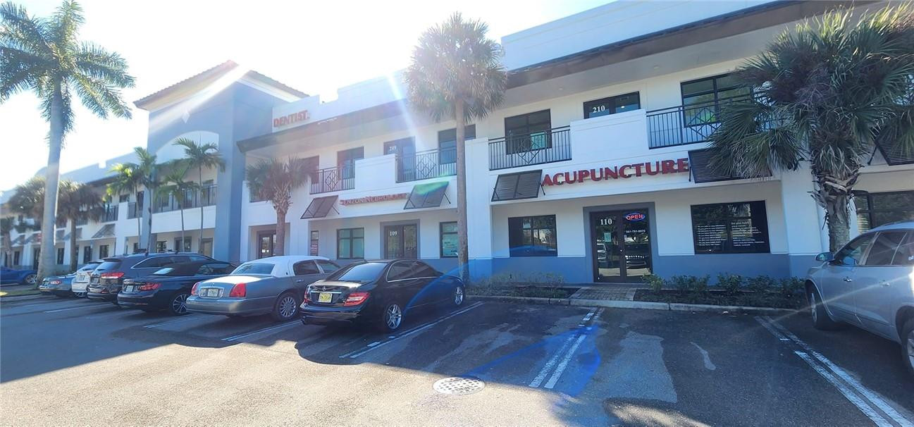 9100 Belvedere Road 213, Royal Palm Beach, FL 33411, Royal Palm Beach