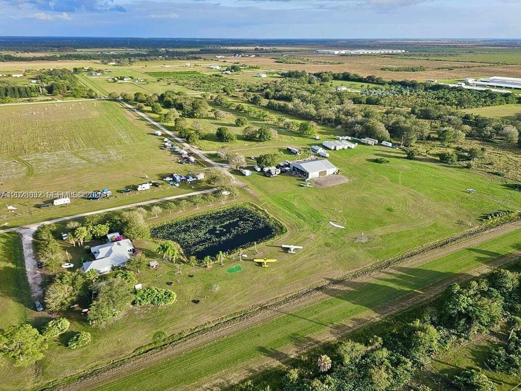 12245 NE 56th Avenue, Okeechobee, FL 34972 photo 5