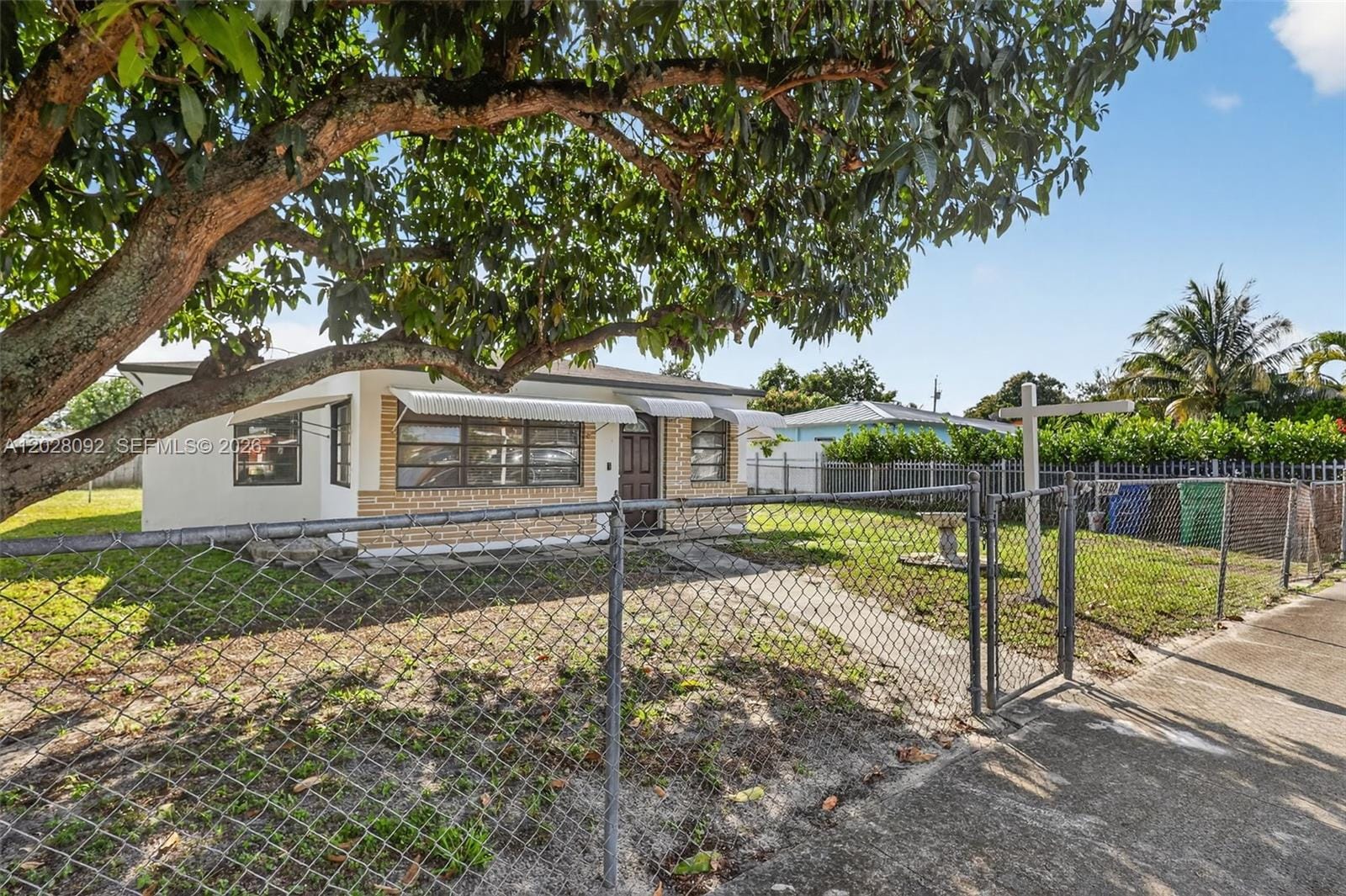 2440 NW 152nd Terrace, Miami Gardens, FL 33054 photo 2