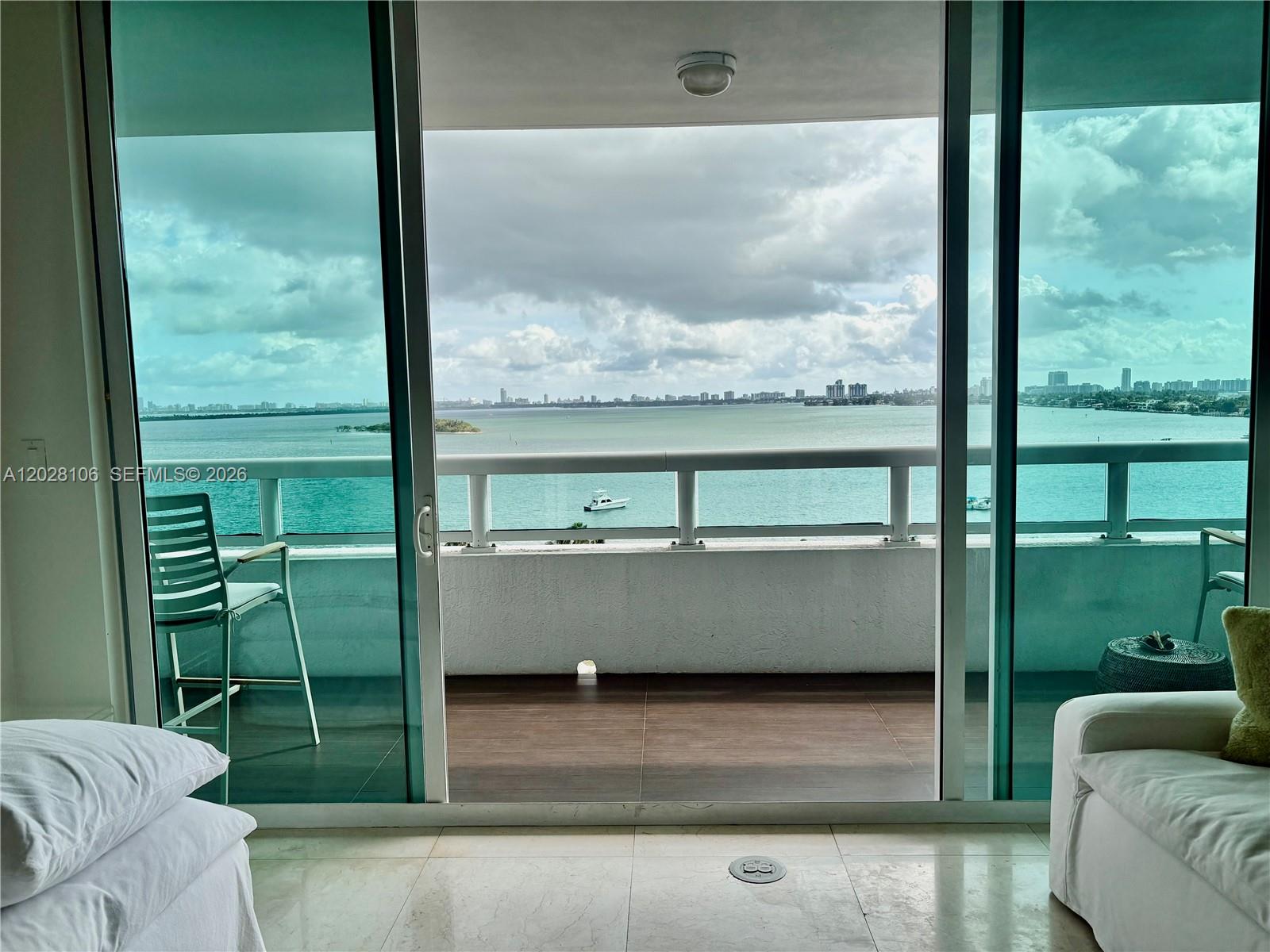 1800 N Bayshore Drive 905, Miami, FL 33132, Miami