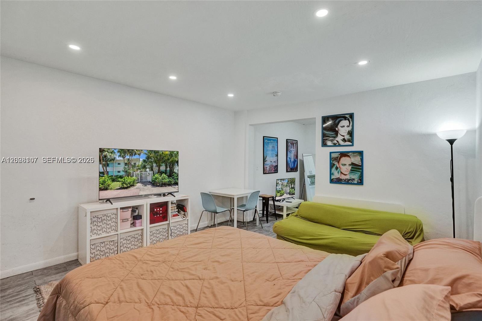 911 Meridian Avenue 104, Miami Beach, FL 33139, Miami Beach