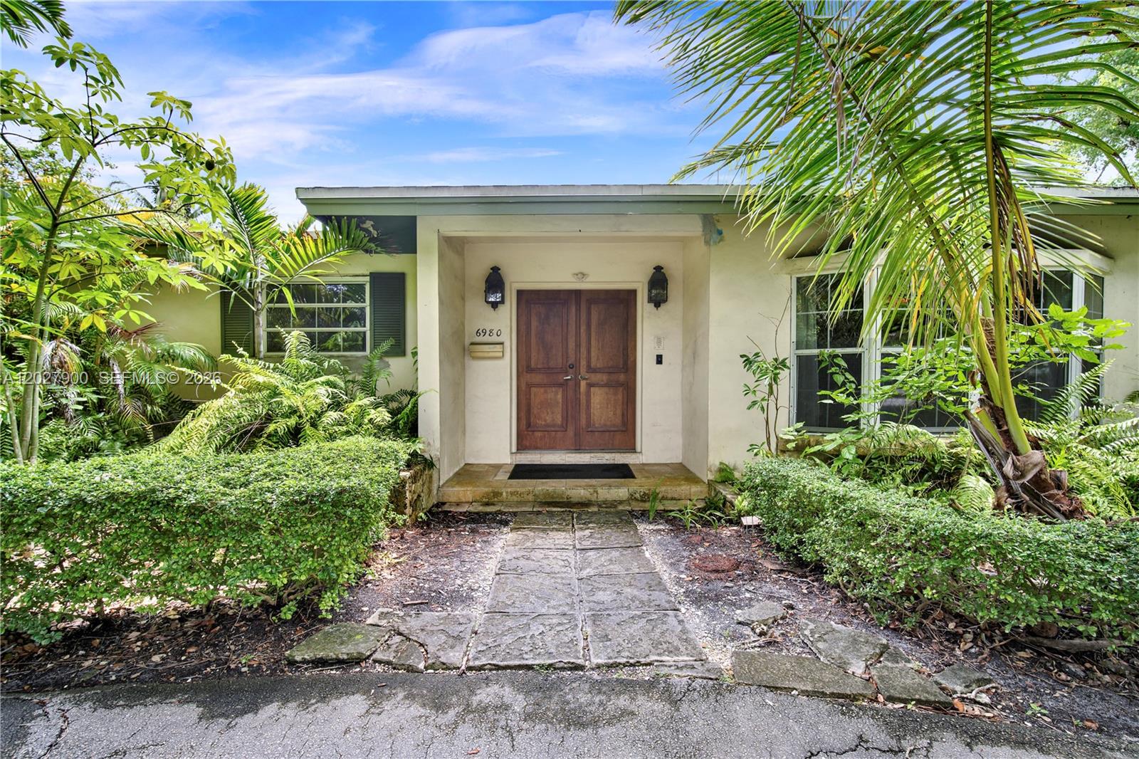6980 SW 104th Street, Pinecrest, FL 33156, Pinecrest