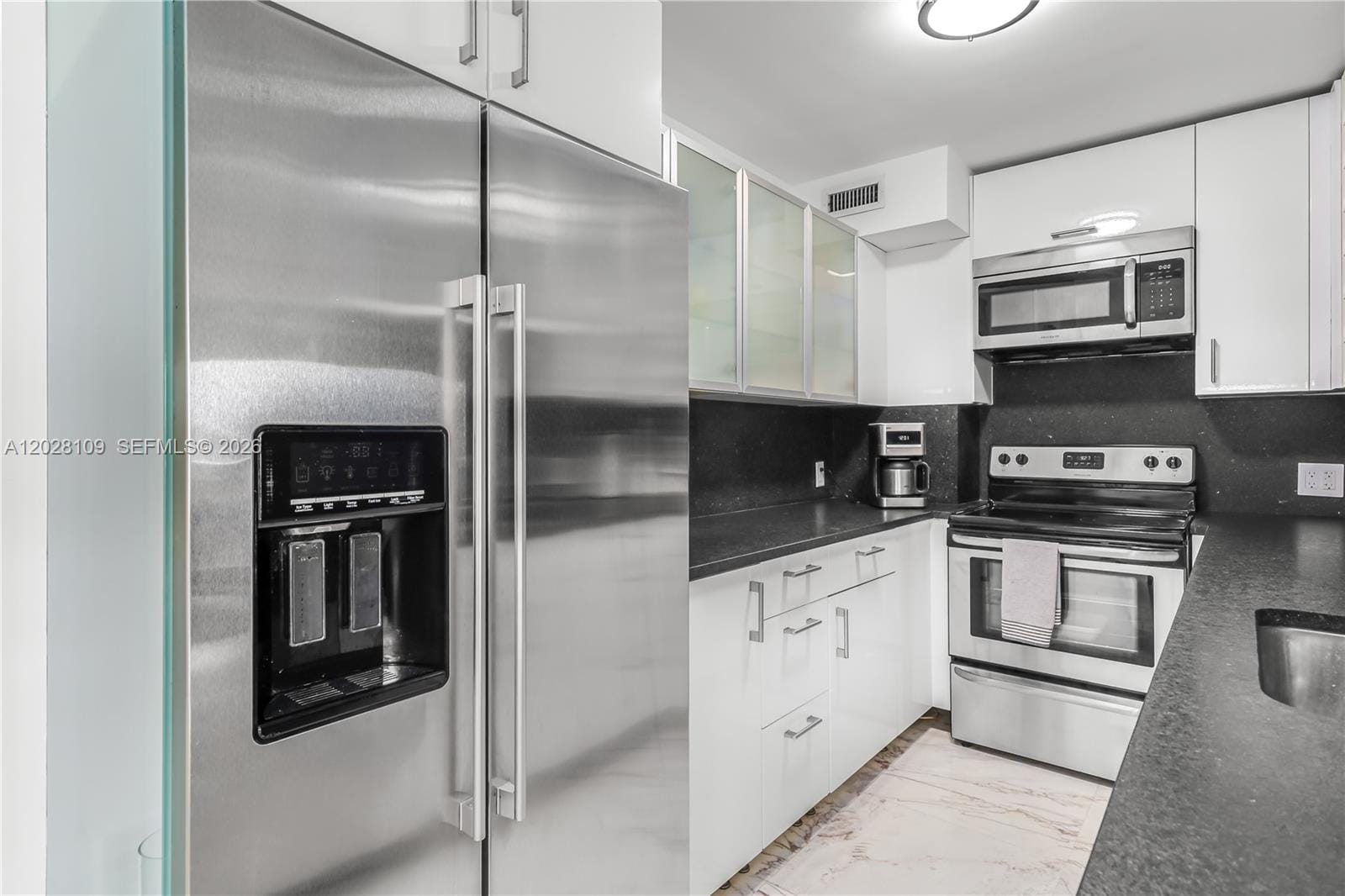 3 Island Avenue 11B, Miami Beach, FL 33139 photo 9