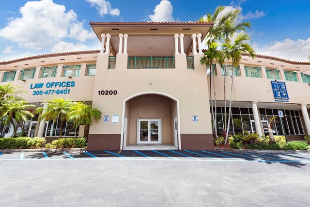 10200 NW 25th Street A105, Doral, FL 33172