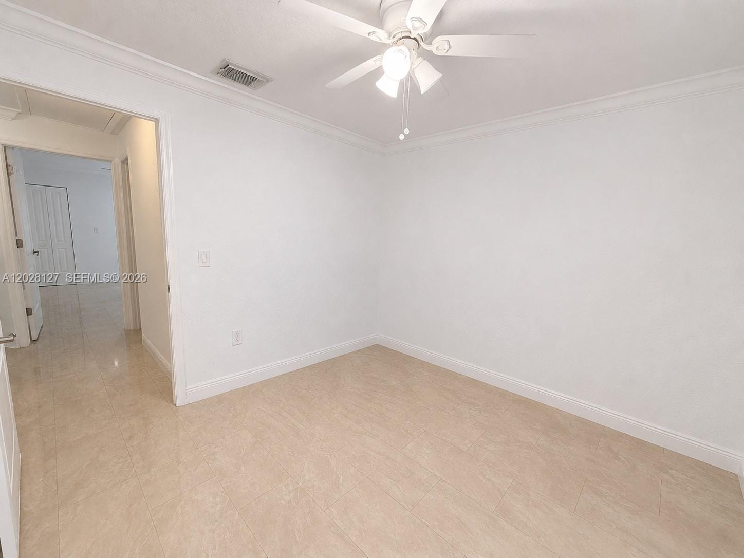 1901 S River Drive 5A — photo 12