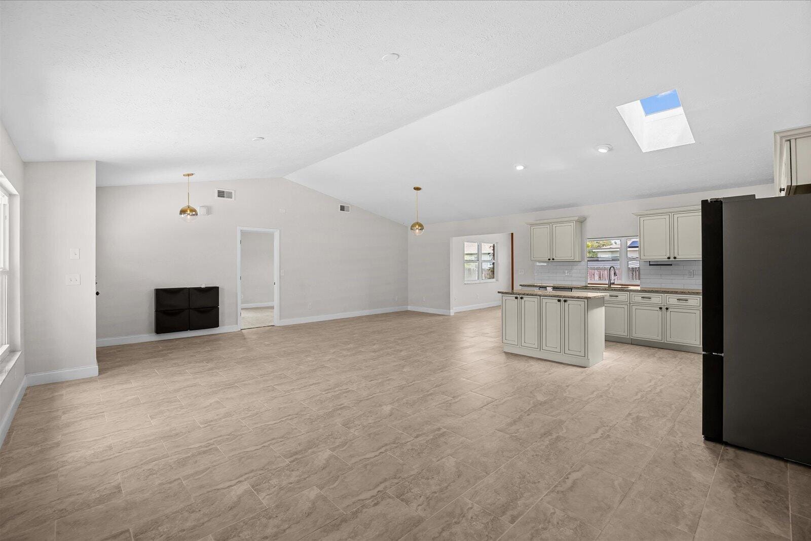 371 SW Butler Avenue, Port St. Lucie, FL 34983 photo 6