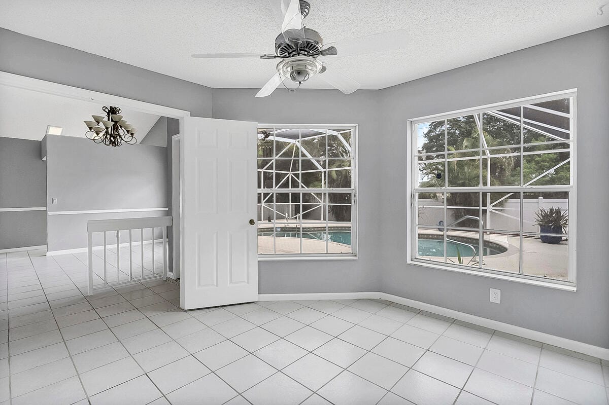 3814 Circle Lake Drive, West Palm Beach, FL 33417 photo 6