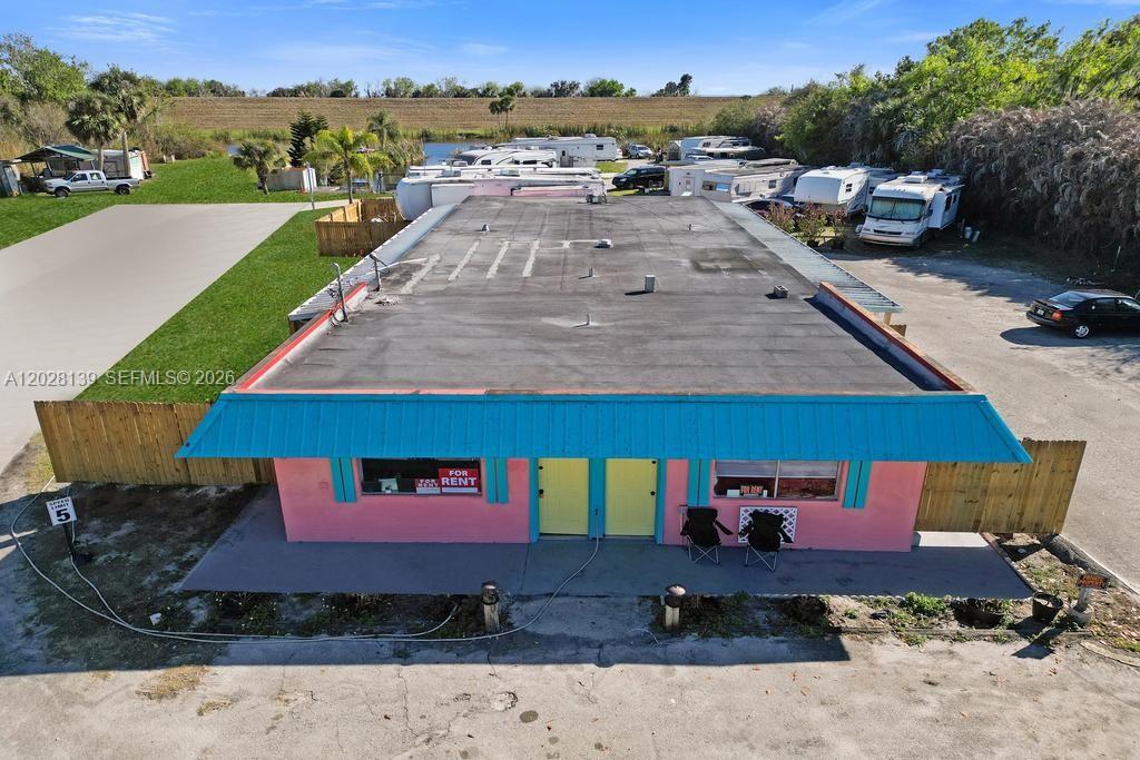 1421 NE Us Highway 441 10 — photo 4
