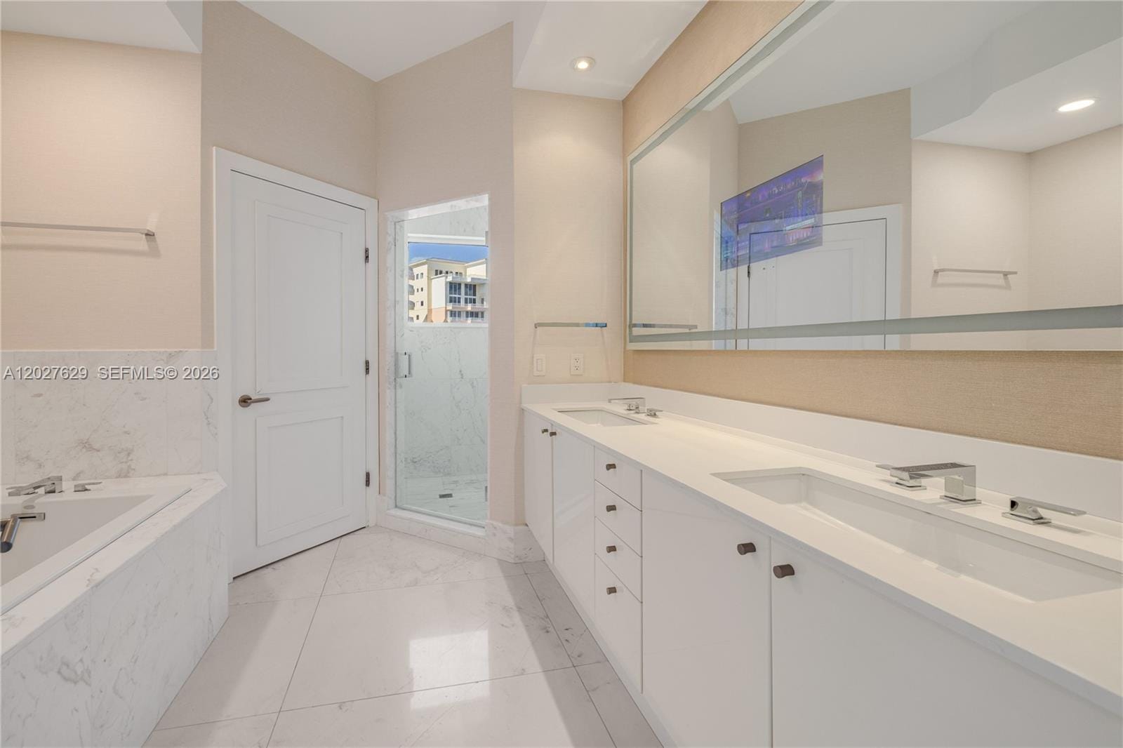 799 Crandon Boulevard PH-8, Key Biscayne, FL 33149 photo 14