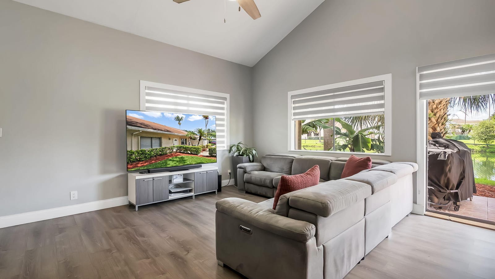 10244 NW 33rd Place, Sunrise, FL 33351 photo 14