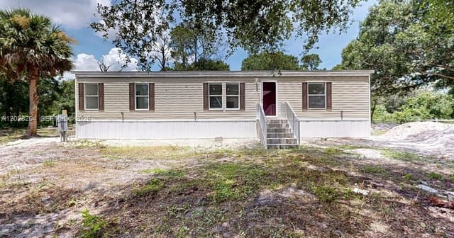 720 N Riverside Street, Clewiston, FL 33440