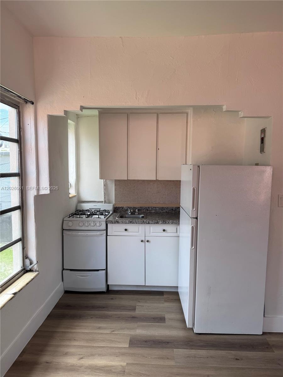 825 Alton Road 8, Miami Beach, FL 33139, Miami Beach