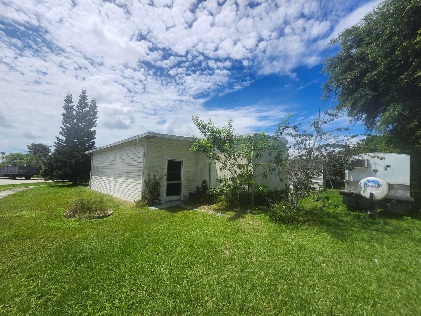 290 NW 218th Way Lot 473 — photo 3