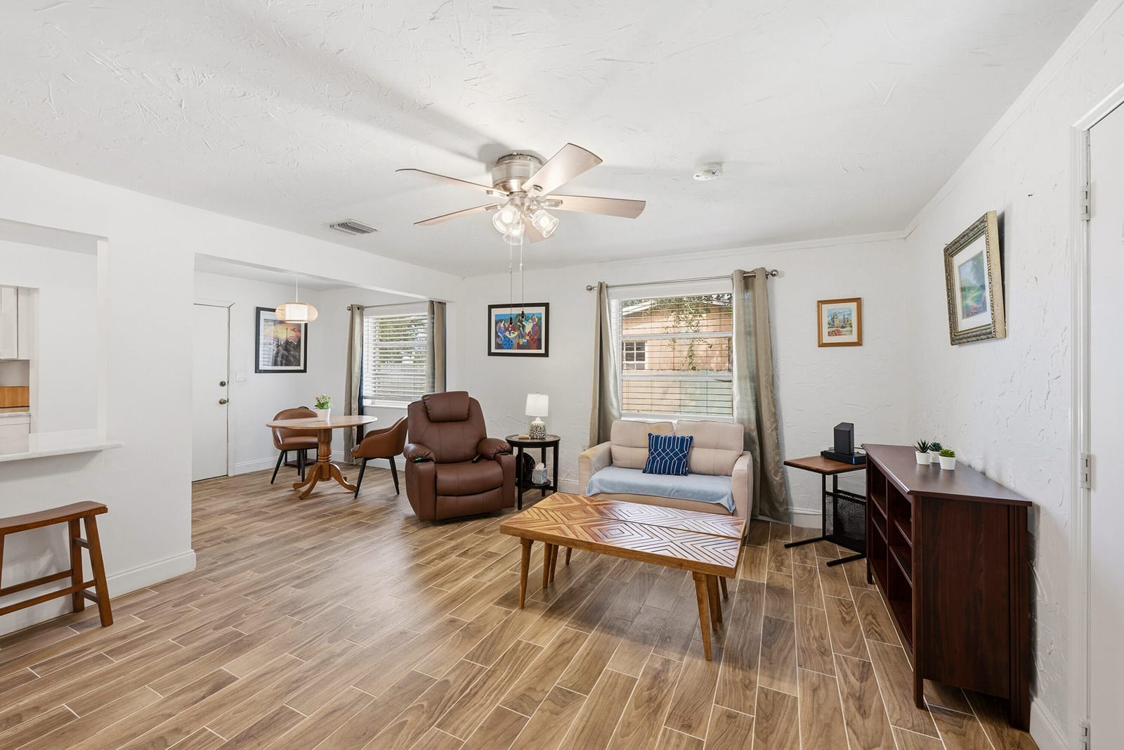 6404 Oak Street, Hollywood, FL 33024 photo 9