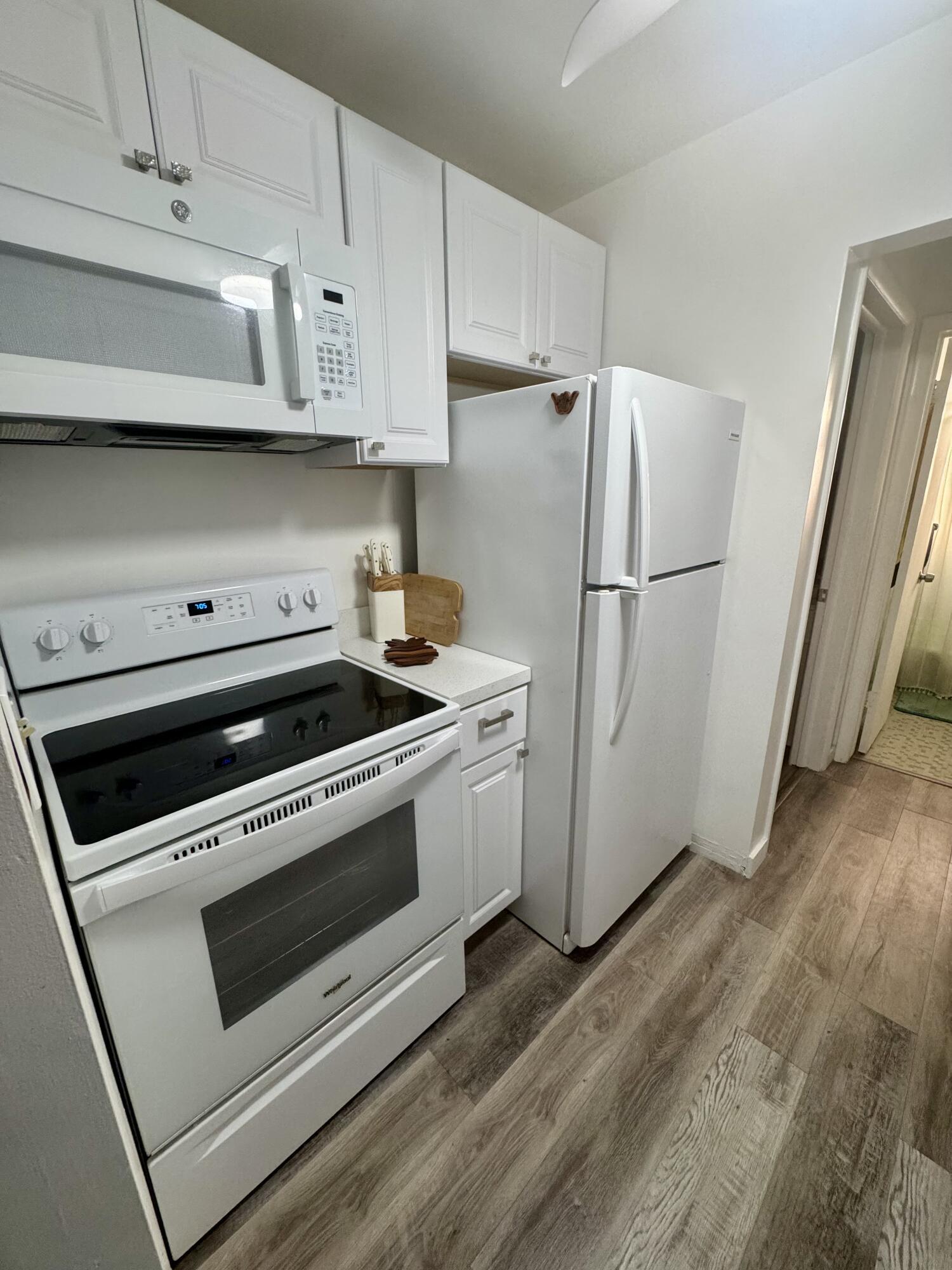 113 N Lakeside Drive 3, Lake Worth Beach, FL 33460, Lake Worth Beach