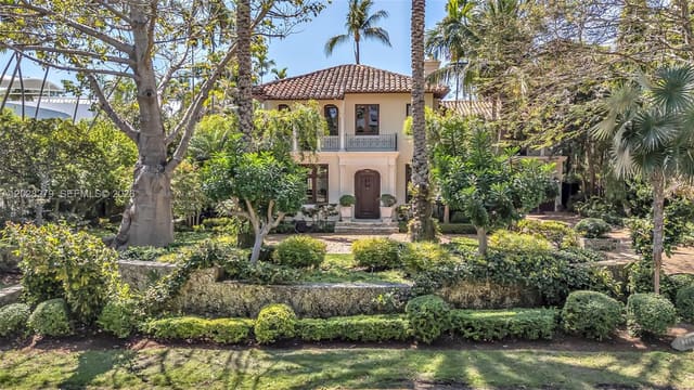 3462 N Moorings Way, Miami, FL 33133