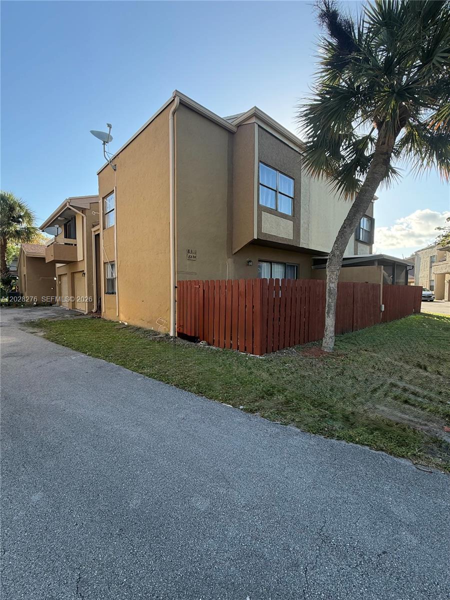 8330 N Missionwood Circle B23, Miramar, FL 33025, Miramar