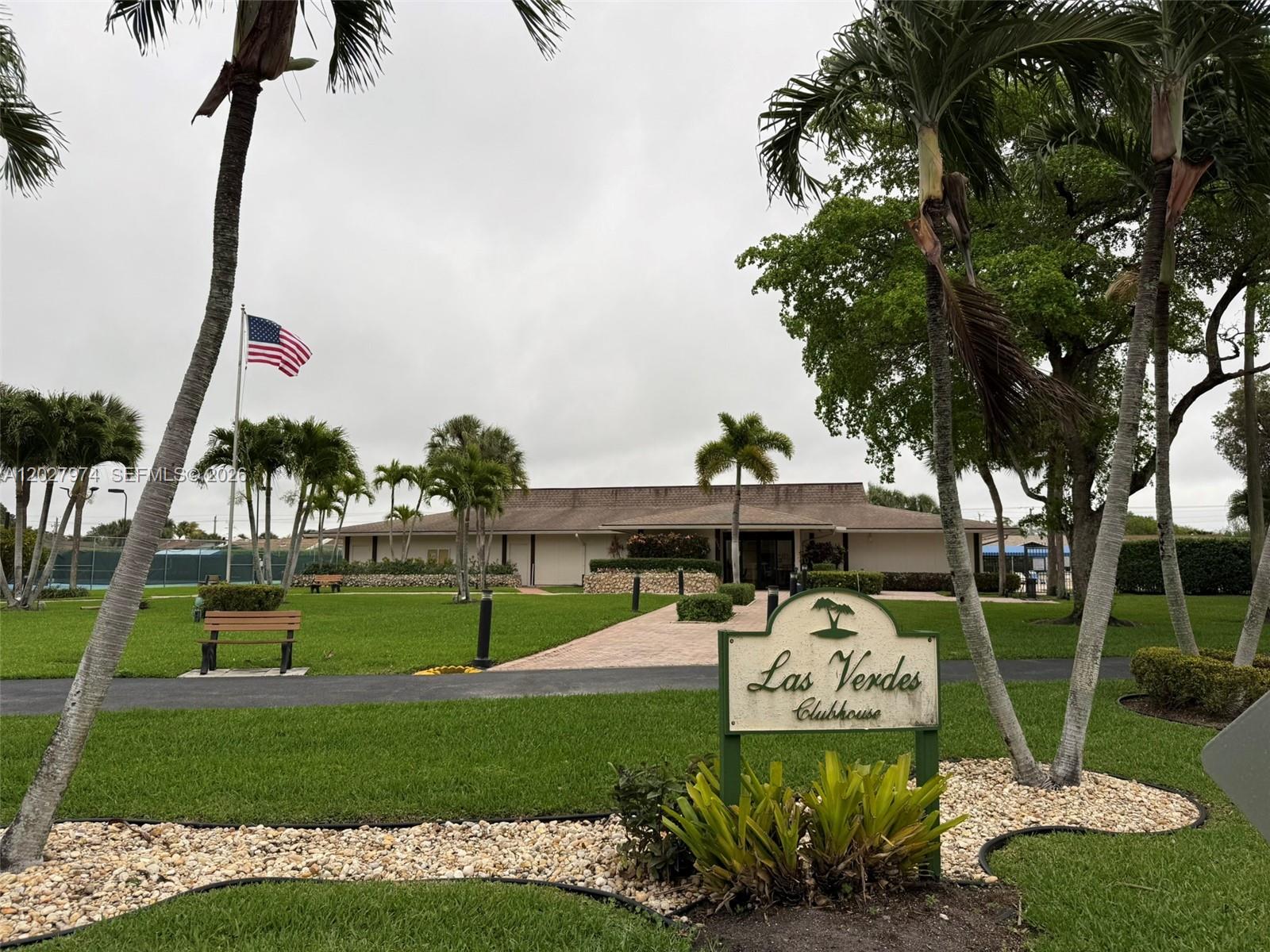 5220 Las Verdes Circle 114, Delray Beach, FL 33484, Delray Beach