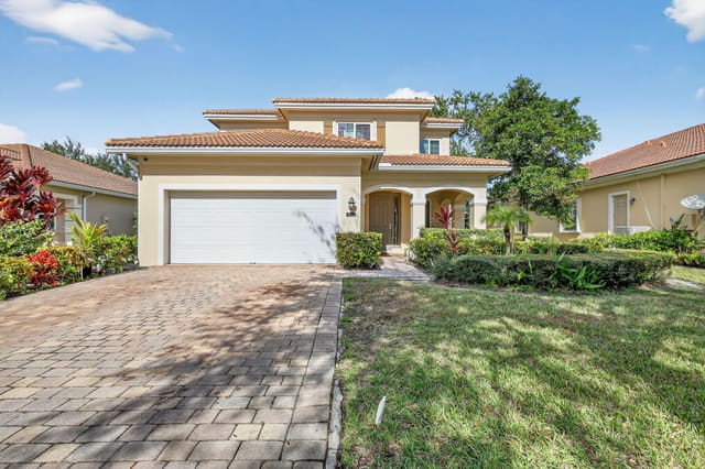 6720 Osage Circle, Greenacres, FL 33413