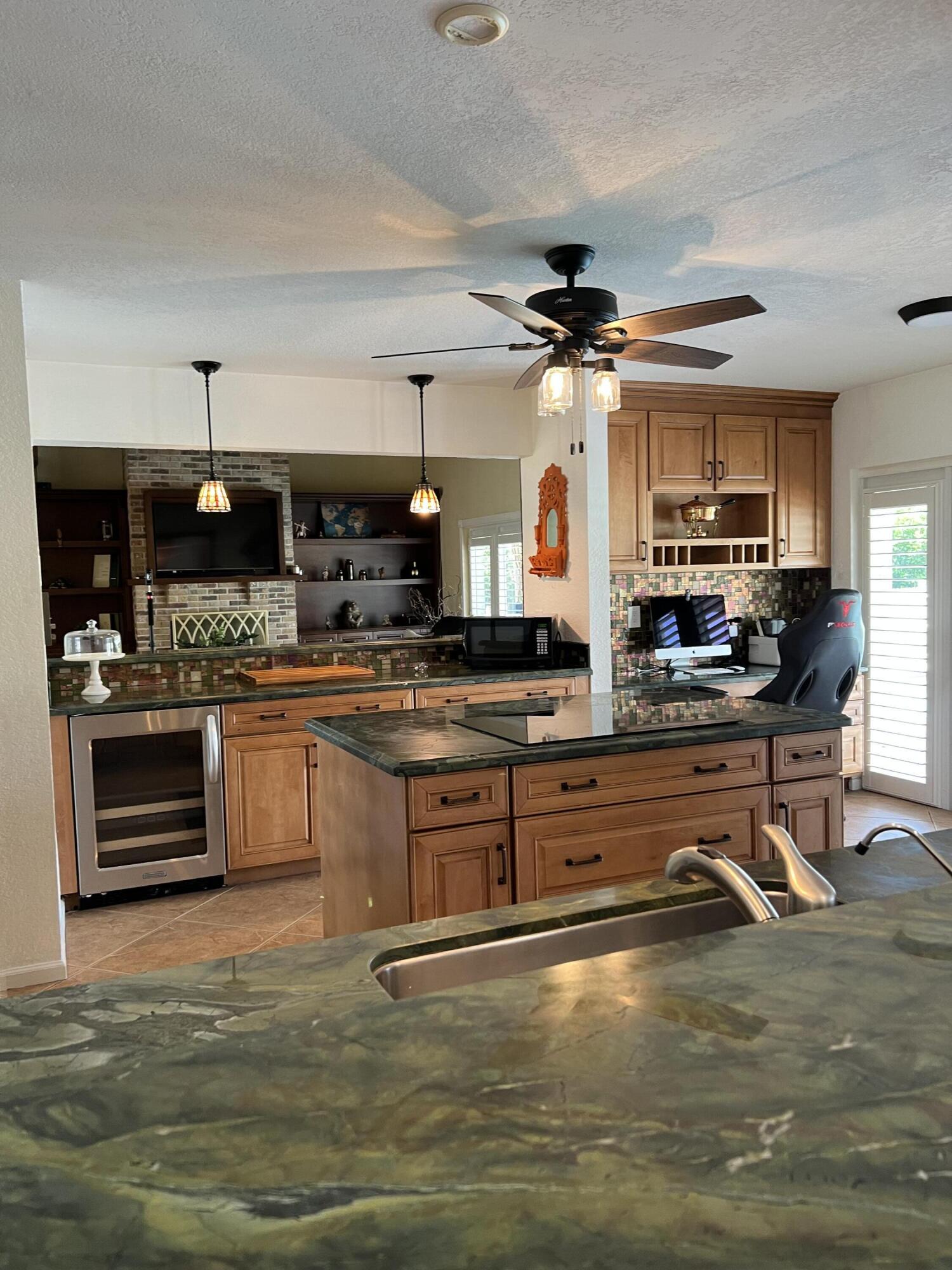 10400 W Tara Boulevard, Boynton Beach, FL 33437 photo 29