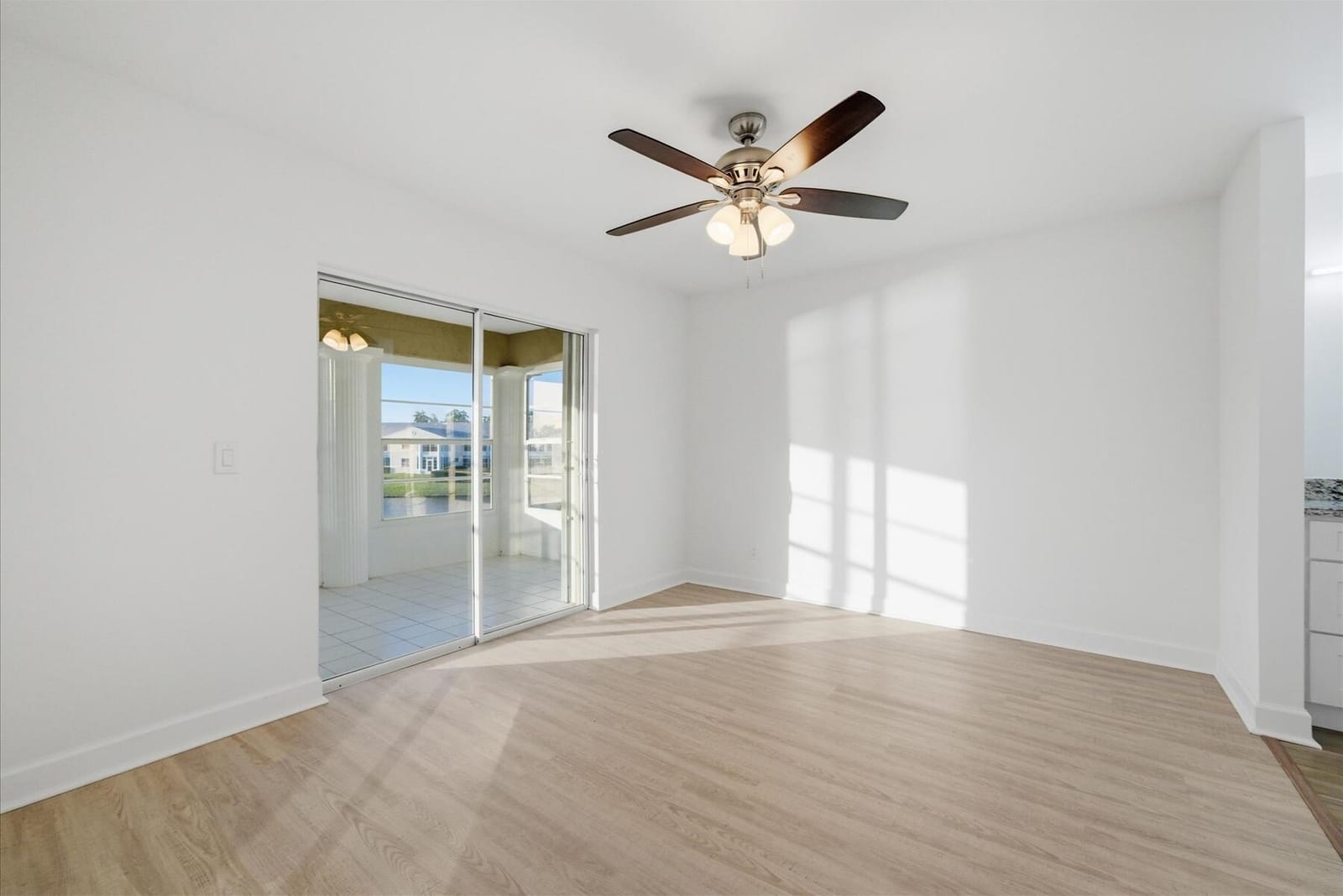 428 Grove Isle Circle 9 — photo 9