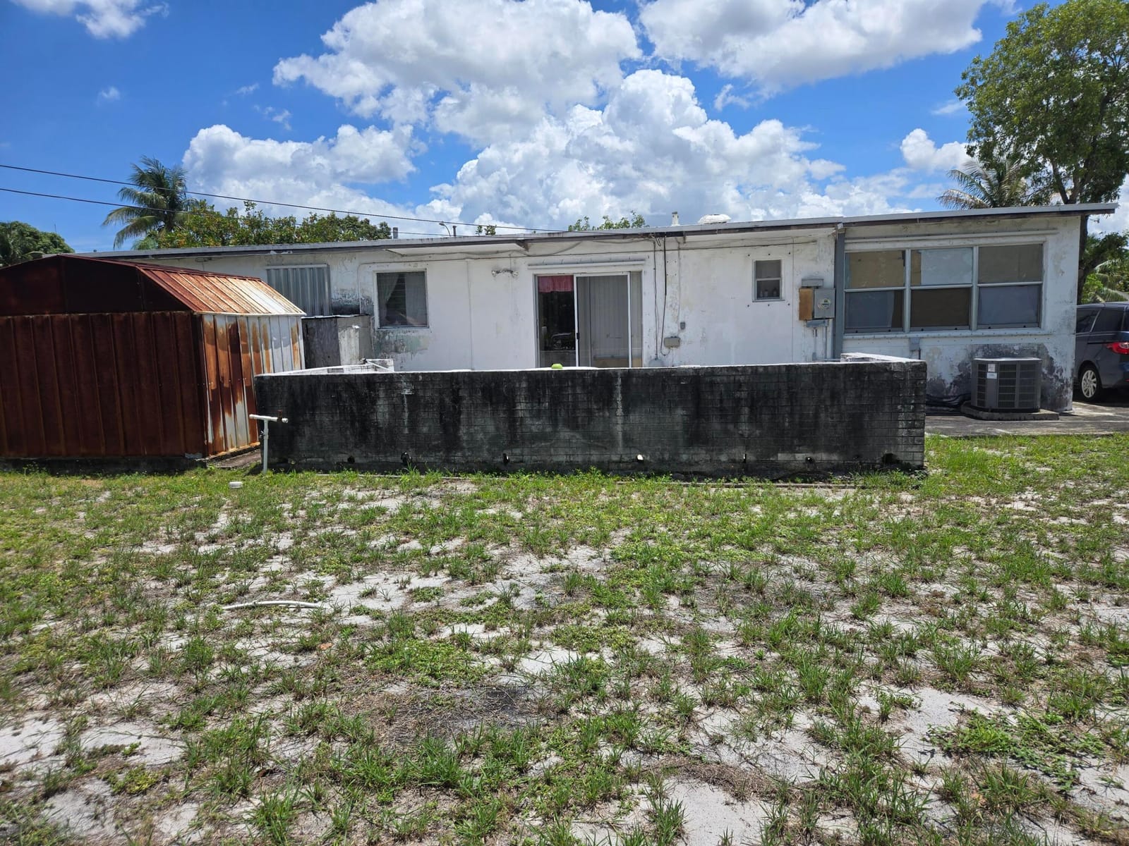 255 NE 41st Street, Deerfield Beach, FL 33064 photo 2