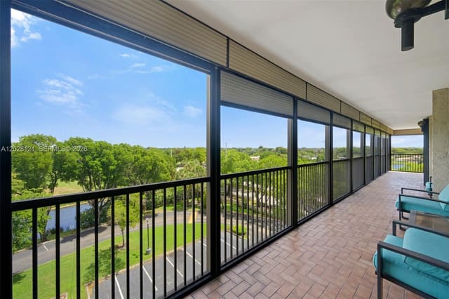 2804 N 46th Avenue C630, Hollywood, FL 33021