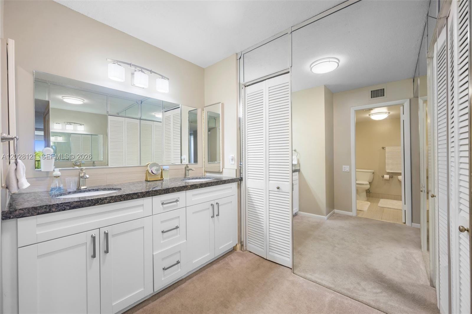 2804 N 46th Avenue C630 — photo 11