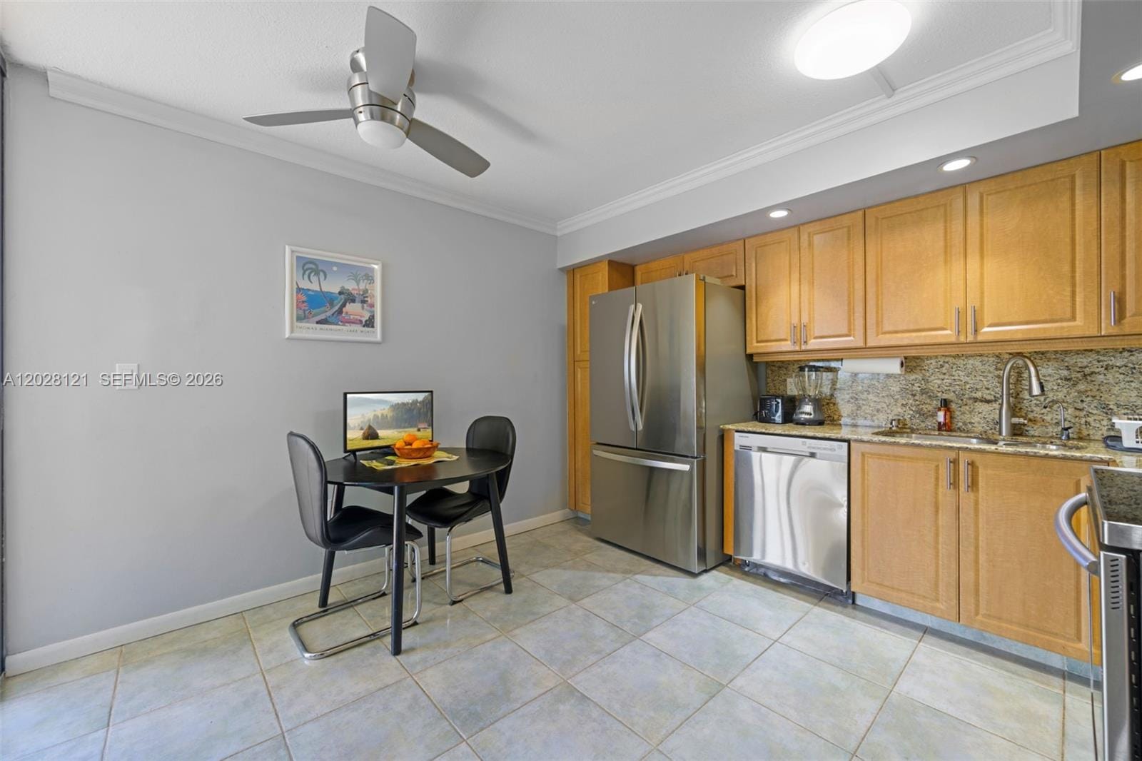 2804 N 46th Avenue C630 — photo 5