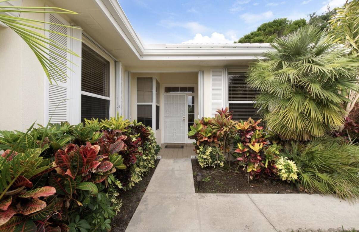 1092 Bedford Avenue, Palm Beach Gardens, FL 33403, Palm Beach Gardens