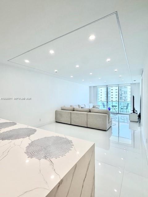 19390 Collins Avenue 908, Sunny Isles Beach, FL 33160, Sunny Isles Beach