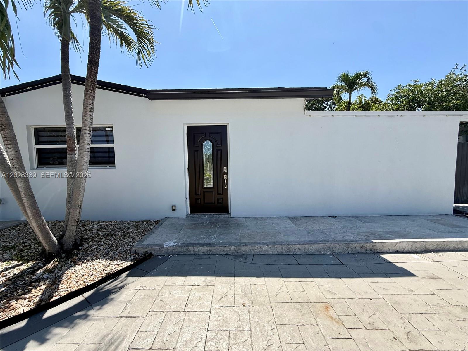 6520 W 8th Lane 2, Hialeah, FL 33012, Hialeah