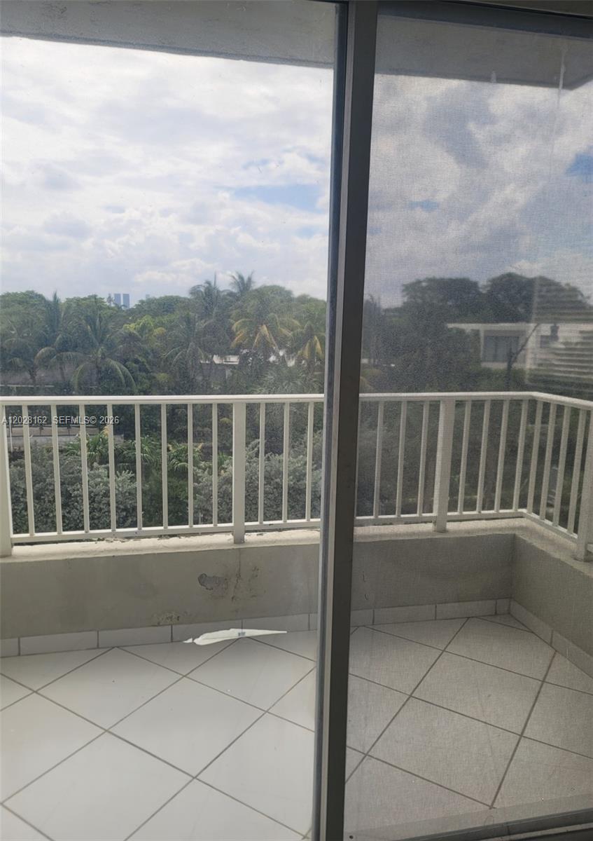 2600 Collins Avenue 401, Miami Beach, FL 33140, Miami Beach
