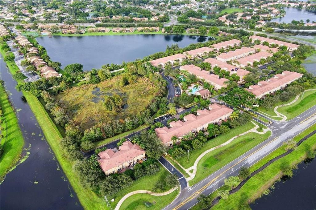 4422 Morgan Lane 11-9, Davie, FL 33328 photo 2