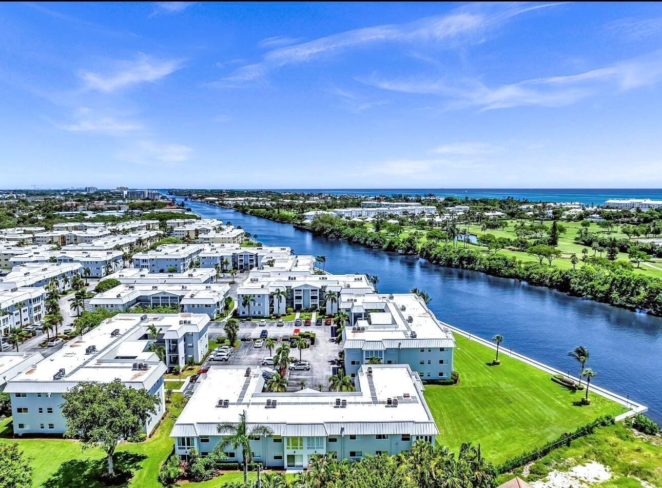 18 COLONIAL CLUB Drive 200, Boynton Beach, FL 33435 photo 27