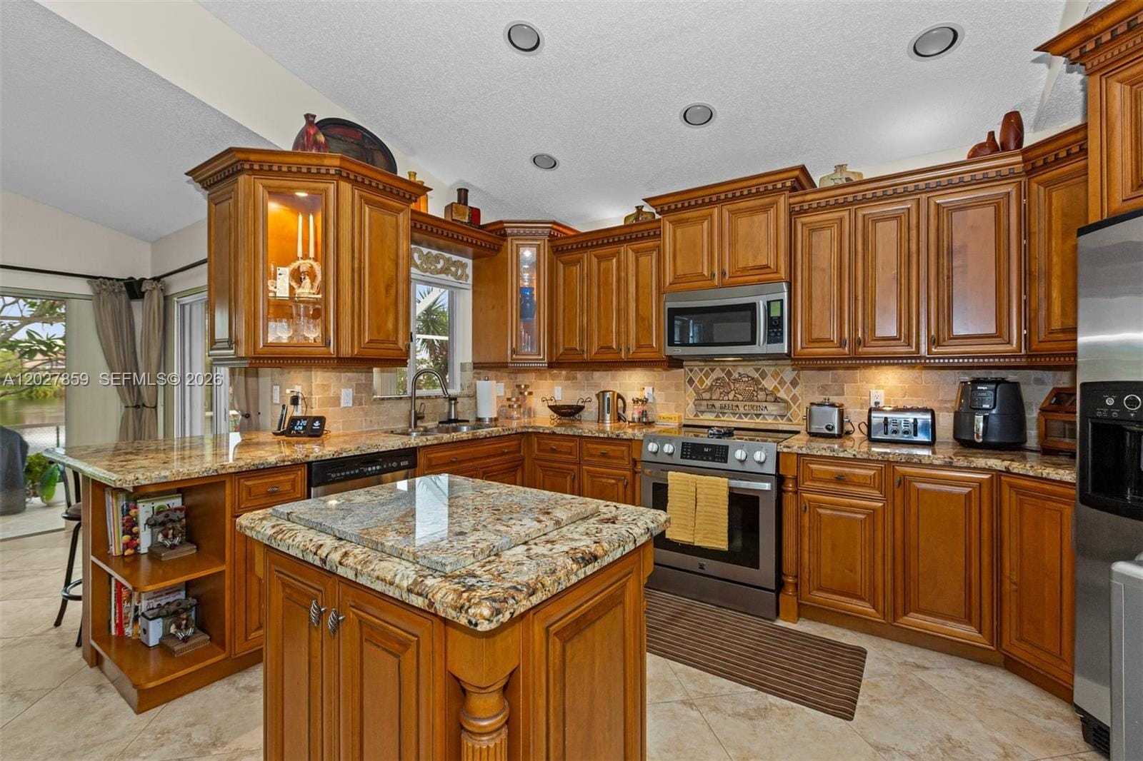 10237 SW 12th Street, Pembroke Pines, FL 33025 photo 14