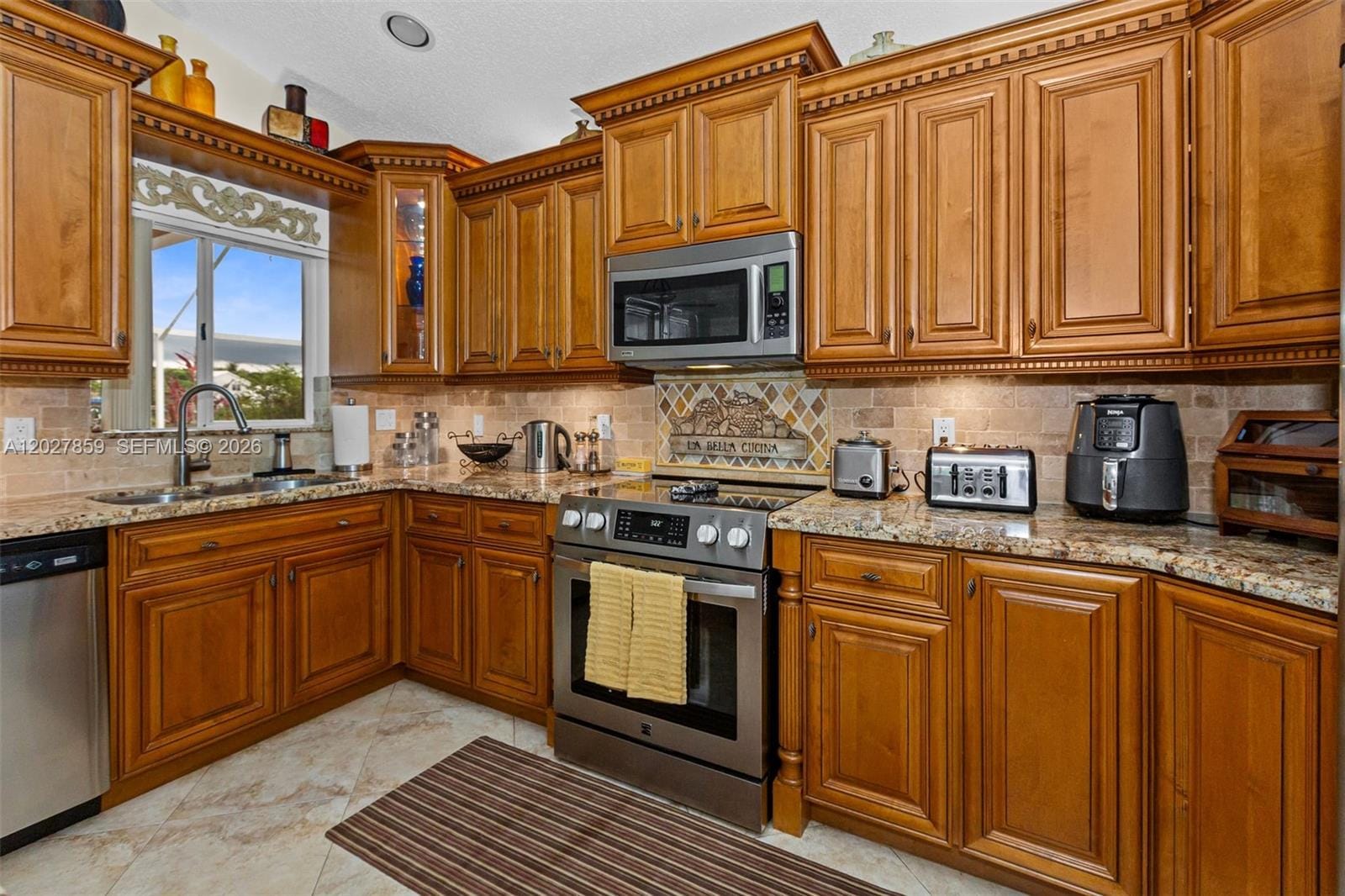 10237 SW 12th Street, Pembroke Pines, FL 33025 photo 15